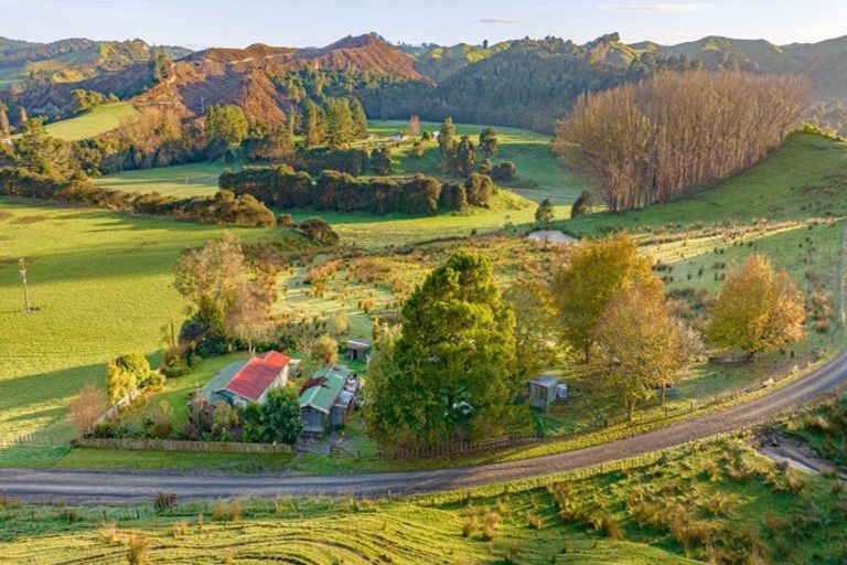 Photo of property in 37 Creek Road, Mangamahu, Whanganui, 4586