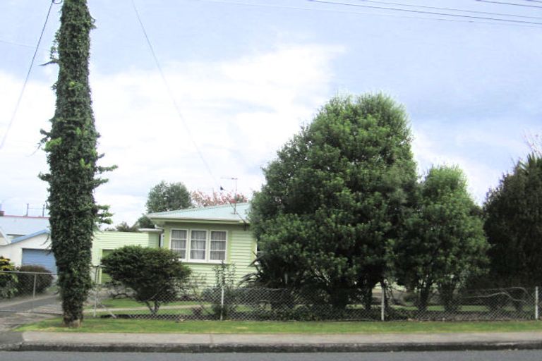 Photo of property in 21 Cairnfield Road, Kensington, Whangarei, 0112