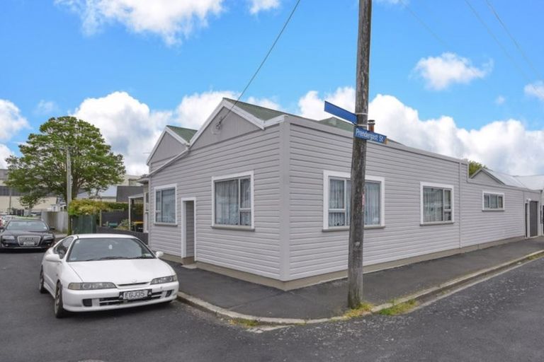 Photo of property in 29 Wesley Street, South Dunedin, Dunedin, 9012