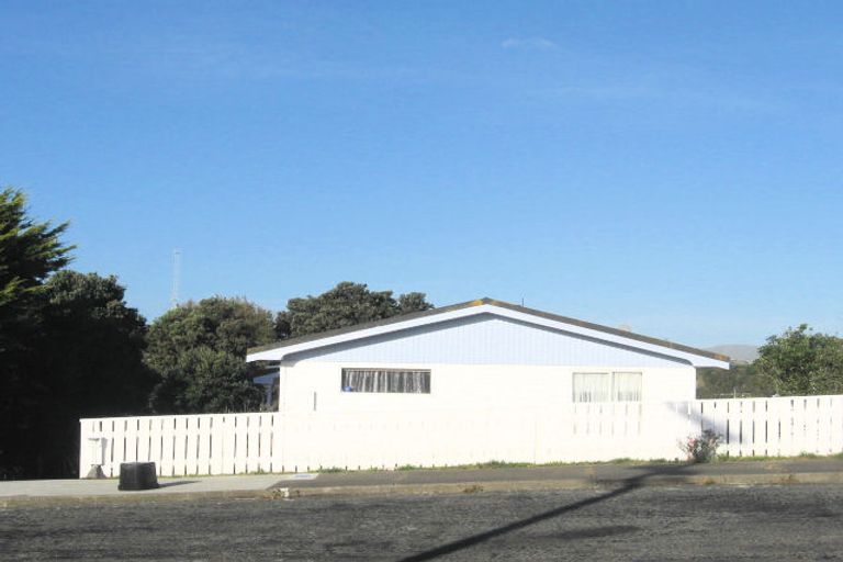 Photo of property in 54 Herewini Street, Titahi Bay, Porirua, 5022