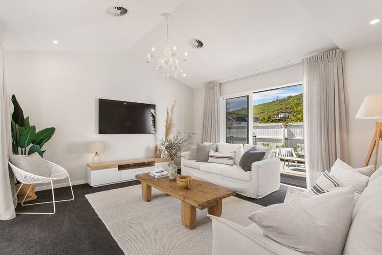 Photo of property in 20 Steve Askin Drive, Cracroft, Christchurch, 8022