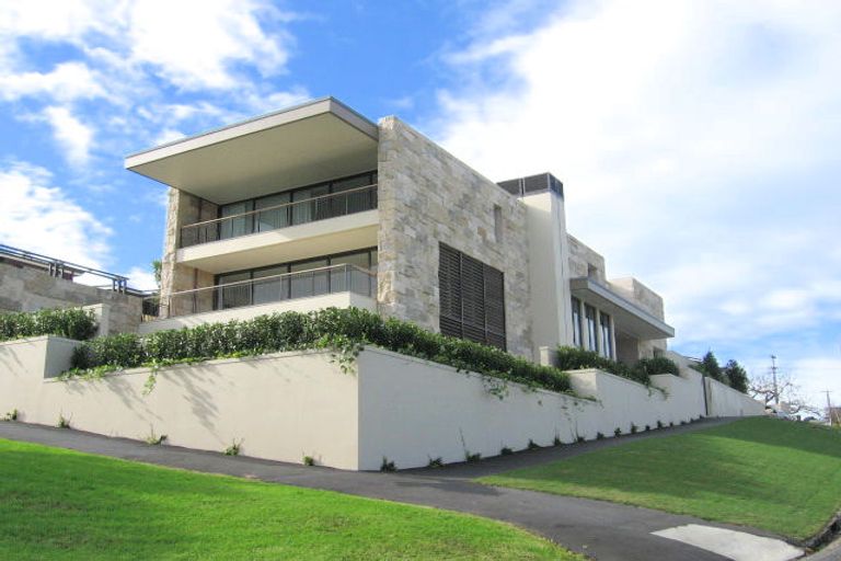 Photo of property in 27 Cliff Road, Saint Heliers, Auckland, 1071