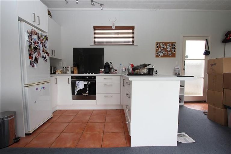 Photo of property in 116 Forest Lake Road, Forest Lake, Hamilton, 3200