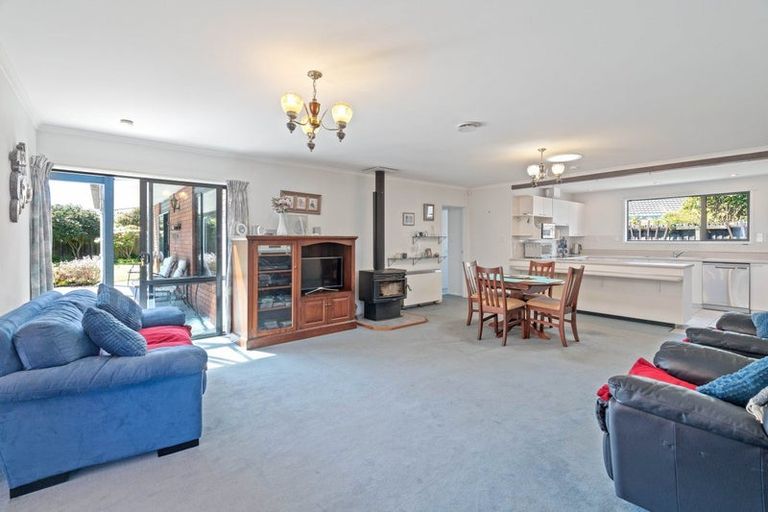 Photo of property in 23 Lancewood Drive, Halswell, Christchurch, 8025