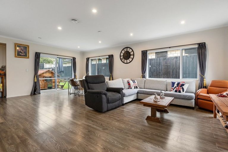 Photo of property in 37 Longbow Terrace, Flagstaff, Hamilton, 3210