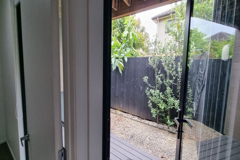 Photo of property in 37 Marumaru Lane, Manurewa, Auckland, 2102