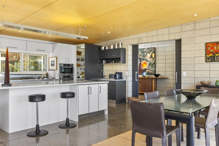 Photo of property in 12 Kurapoto Lane, Rainbow Point, Taupo, 3330