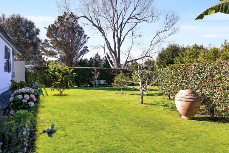 Photo of property in 8 Point Wells Road, Point Wells, Warkworth, 0986