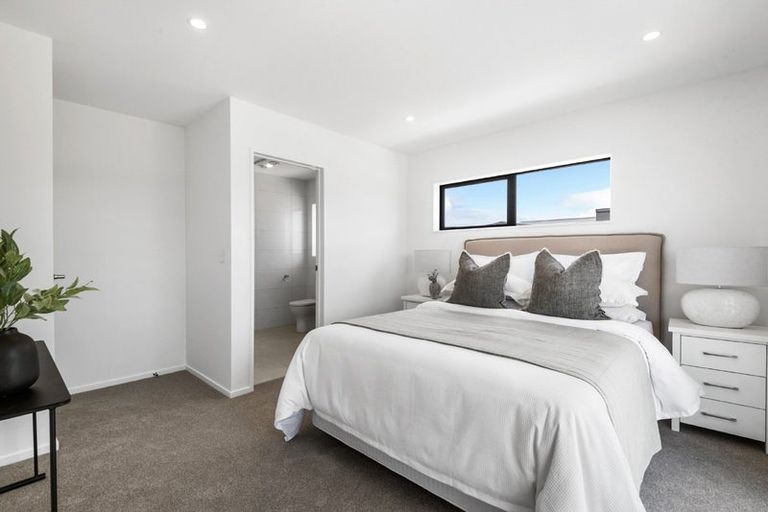 Photo of property in 3 Rautahi Street, Flat Bush, Auckland, 2019