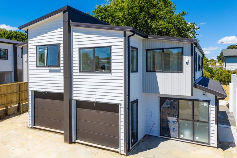 Photo of property in 19b Vida Place, Howick, Auckland, 2014