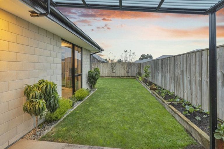 Photo of property in 25 Silverstone Loop, Rolleston, 7615