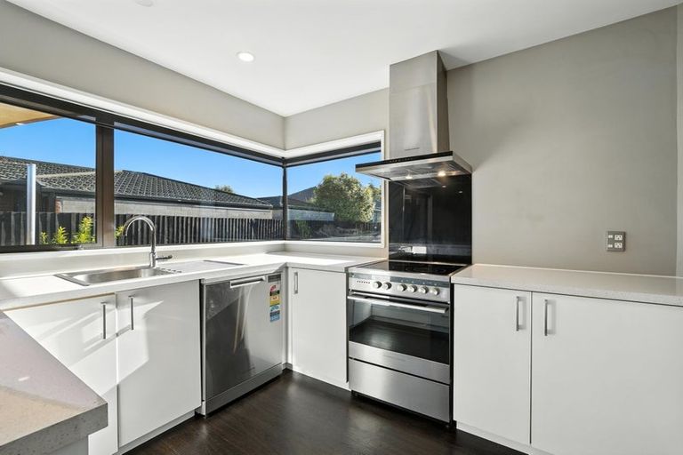 Photo of property in 1/15 Jocelyn Street, Casebrook, Christchurch, 8051