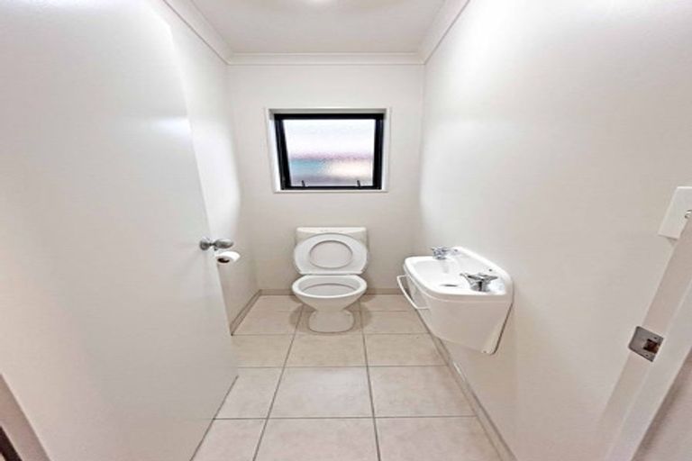 Photo of property in 1 Strathmore Drive, Rototuna, Hamilton, 3210