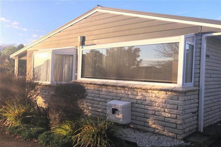 Photo of property in 1/13 Wesley Avenue, Frankleigh Park, New Plymouth, 4310