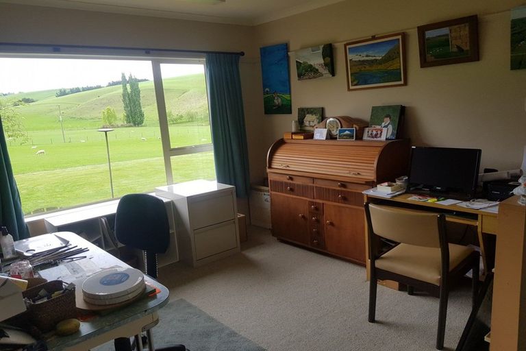 Photo of property in 14 Hall Road, Lovells Flat, Milton, 9292