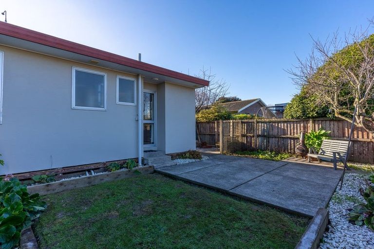 Photo of property in 1/89 Bayswater Crescent, Bromley, Christchurch, 8062