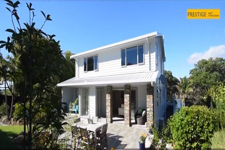 Photo of property in 65 Rock Isle Road, Torbay, Auckland, 0630