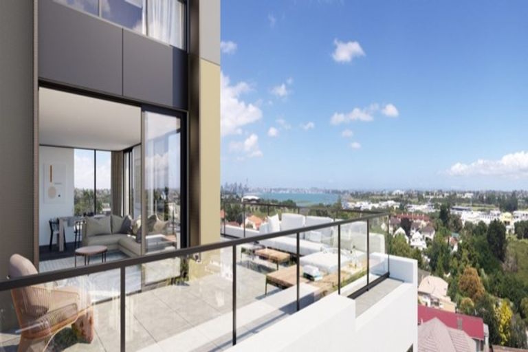 Photo of property in 3 Burns Avenue, Takapuna, Auckland, 0622