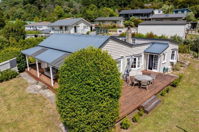 Photo of property in 13e Main Rd Havelock, Havelock, 7100