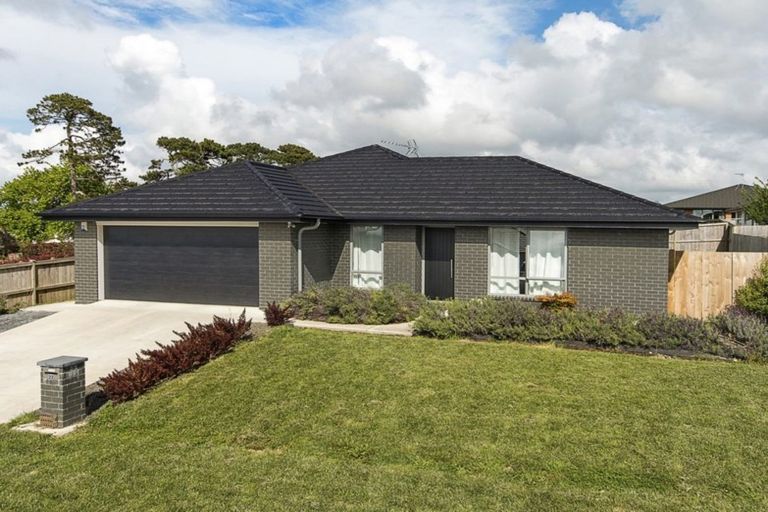Photo of property in 22 Pyne Crescent, Pokeno, 2402