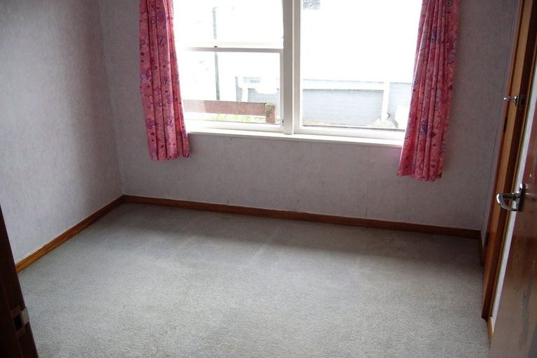 Photo of property in 123 Sunnyside Road, Sunnyvale, Auckland, 0612