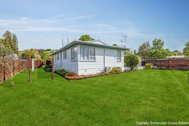 Photo of property in 33 Ryder Place, Kawerau, 3127