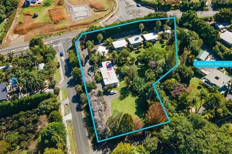 Photo of property in 2 Mission Road, Kerikeri, 0230