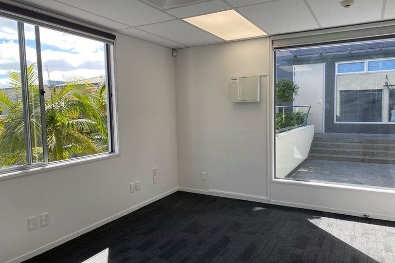 Photo of property in 160 Jervois Road, Herne Bay, Auckland, 1011