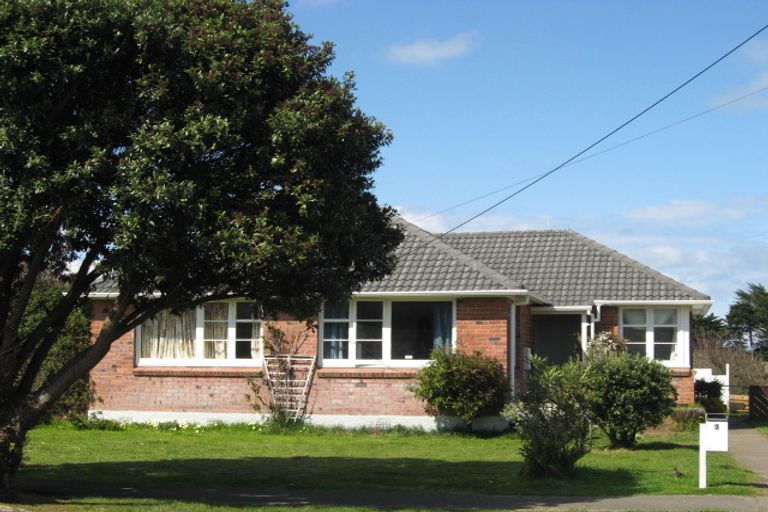 Photo of property in 3 Maire Street, Gonville, Whanganui, 4501