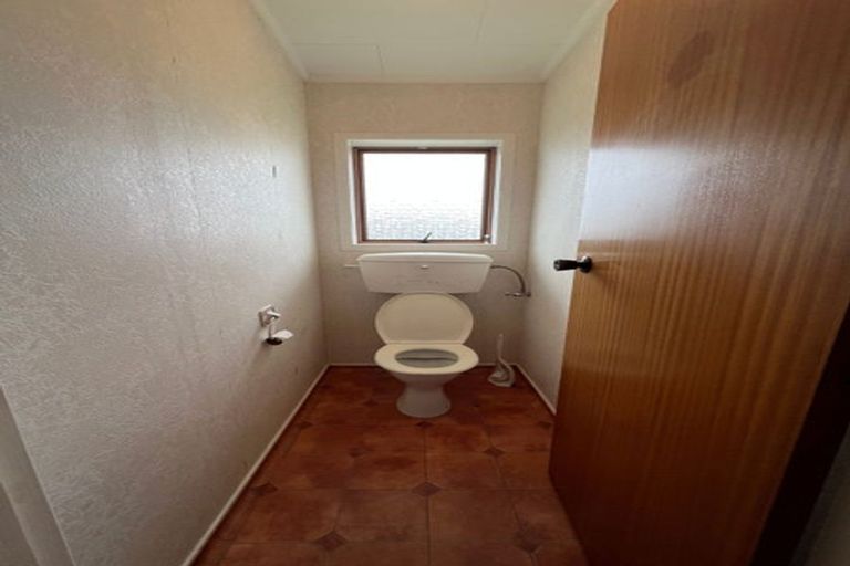 Photo of property in 30 Gold Street, Waitara, 4320