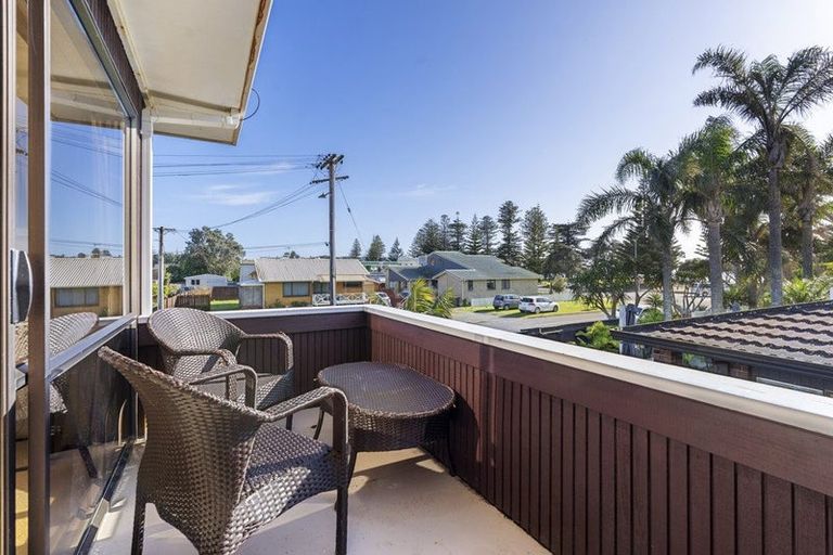Photo of property in 2 Empire Road, Orewa, 0931
