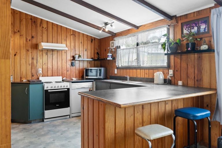 Photo of property in 16 Bayview Street, Te Puke, 3119