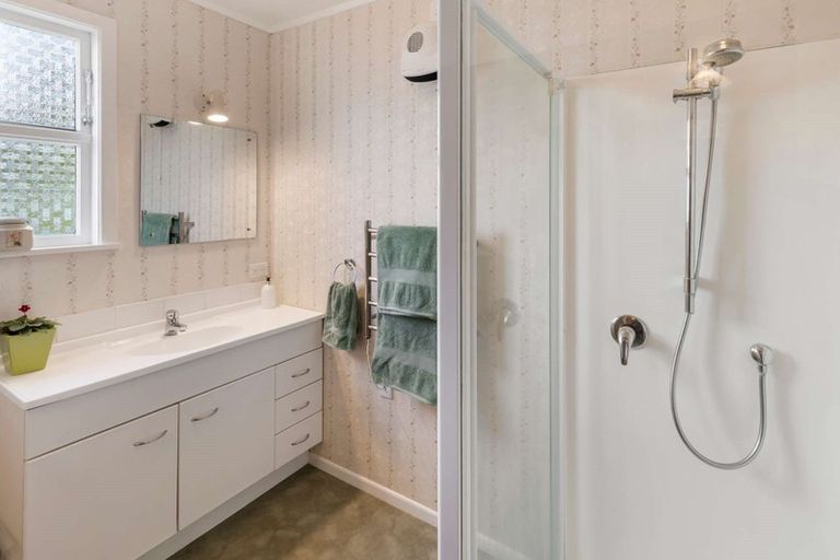 Photo of property in 13 Exeter Crescent, Springvale, Whanganui, 4501