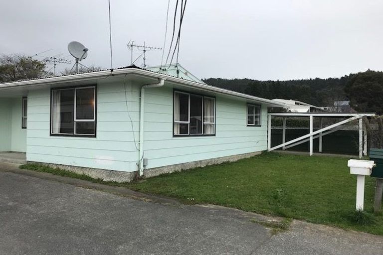 Photo of property in 2/47 Kiln Street, Silverstream, Upper Hutt, 5019