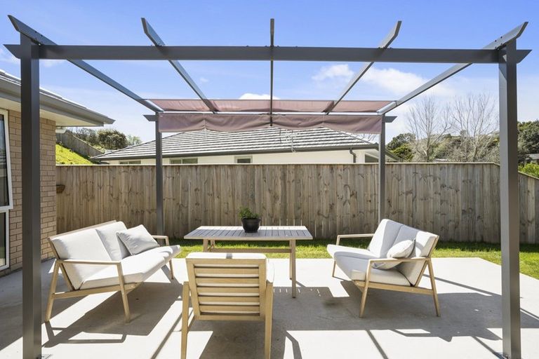 Photo of property in 93a Karamea Street, Whalers Gate, New Plymouth, 4310