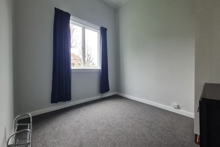 Photo of property in 5 Memorial Avenue, Parkside, Timaru, 7910