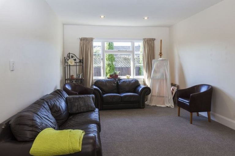 Photo of property in 82 Perry Street, Papanui, Christchurch, 8053