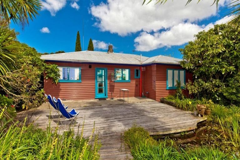 Photo of property in 42 Ngataringa Road, Devonport, Auckland, 0624