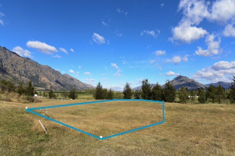 Photo of property in 17 Soudley Court, Jacks Point, Queenstown, 9371
