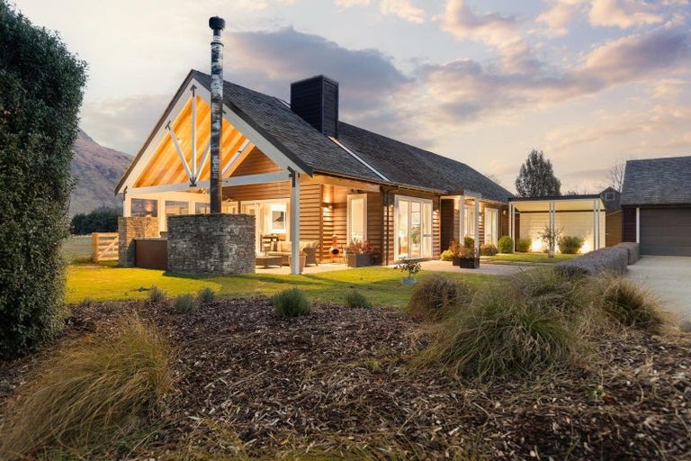 Photo of property in 24 Marshall Avenue, Lake Hayes, Queenstown, 9371