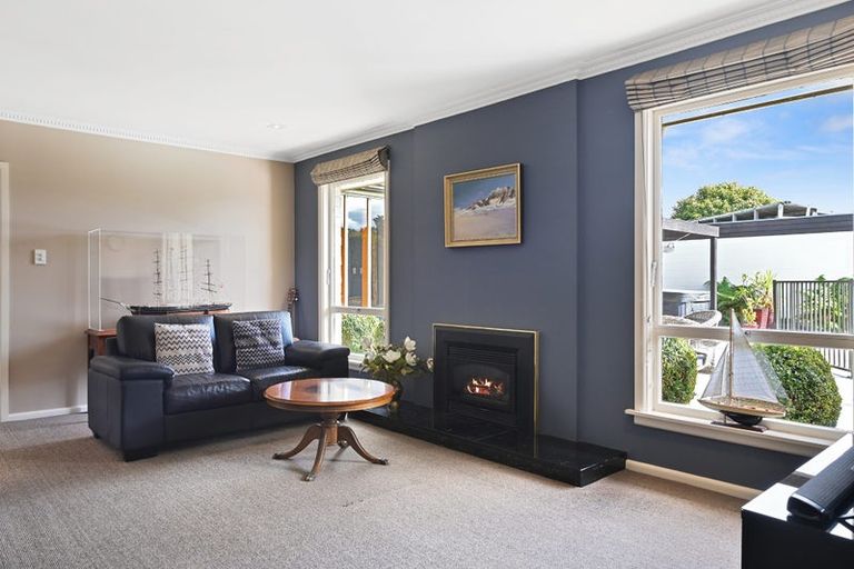 Photo of property in 10a Plynlimon Road, Fendalton, Christchurch, 8052
