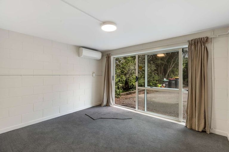 Photo of property in 2/88 Clyde Road, Ilam, Christchurch, 8041