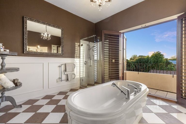 Photo of property in 17 Pararekau Road, Karaka, Papakura, 2580