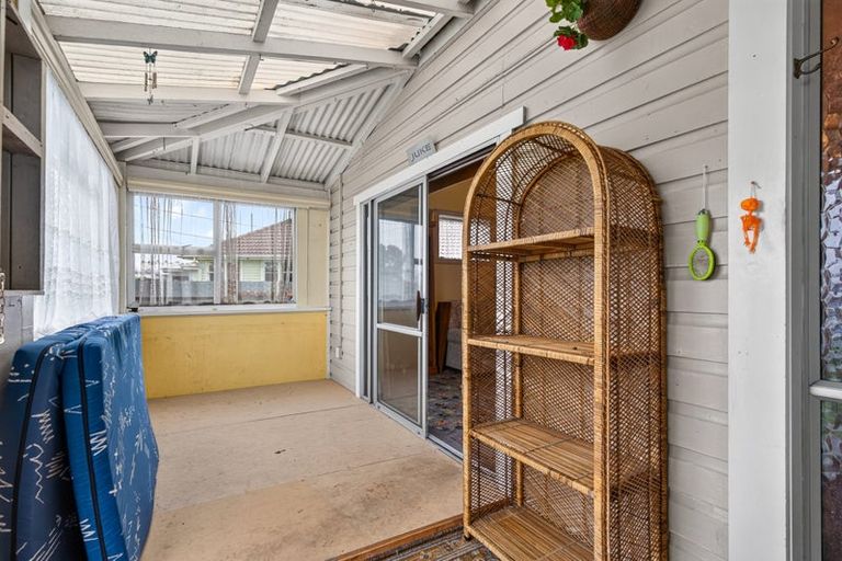 Photo of property in 16 Hessey Street, Masterton, 5810