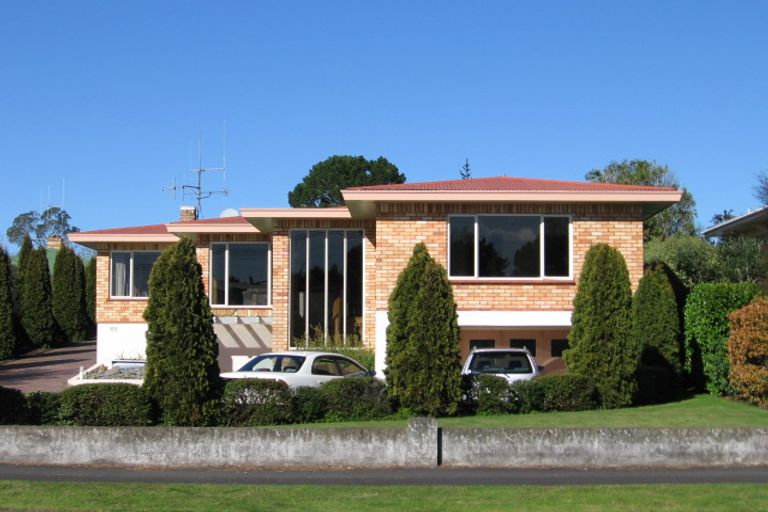 Photo of property in 93 Maeroa Road, Maeroa, Hamilton, 3200