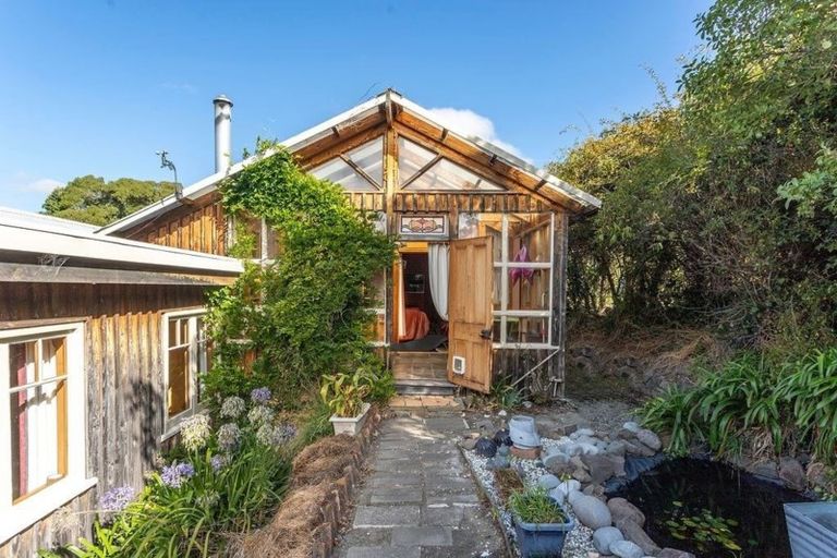 Photo of property in 14 Te Ra Crescent, Diamond Harbour, 8972