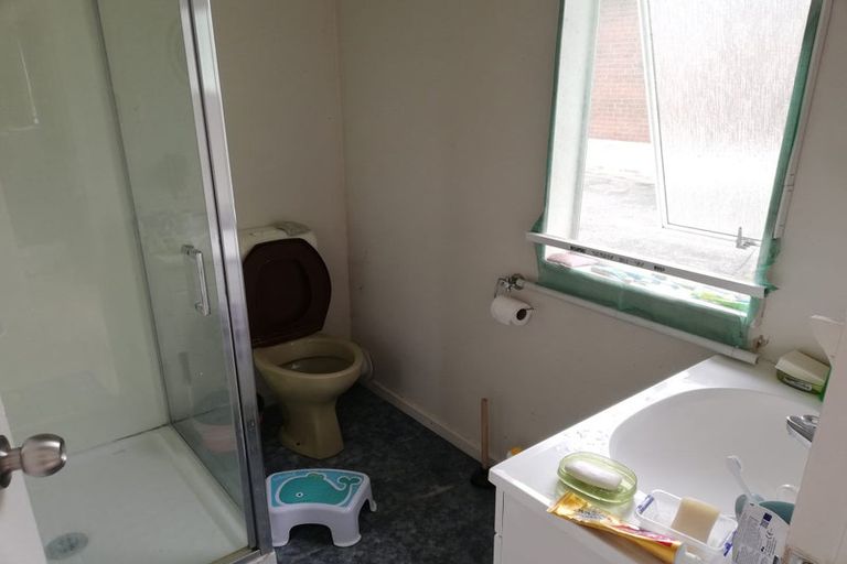 Photo of property in 17 Uppingham Crescent, Hillcrest, Auckland, 0627