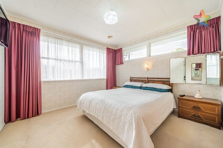 Photo of property in 8a Poole Crescent, Wainuiomata, Lower Hutt, 5014
