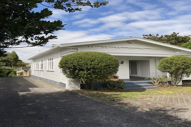 Photo of property in 84 Taylors Road, Mount Albert, Auckland, 1025