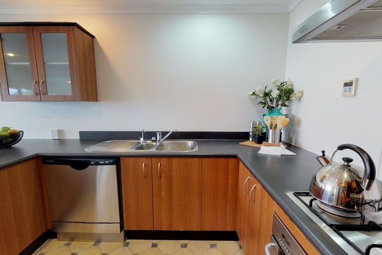 Photo of property in 17 Sirsi Terrace, Broadmeadows, Wellington, 6035